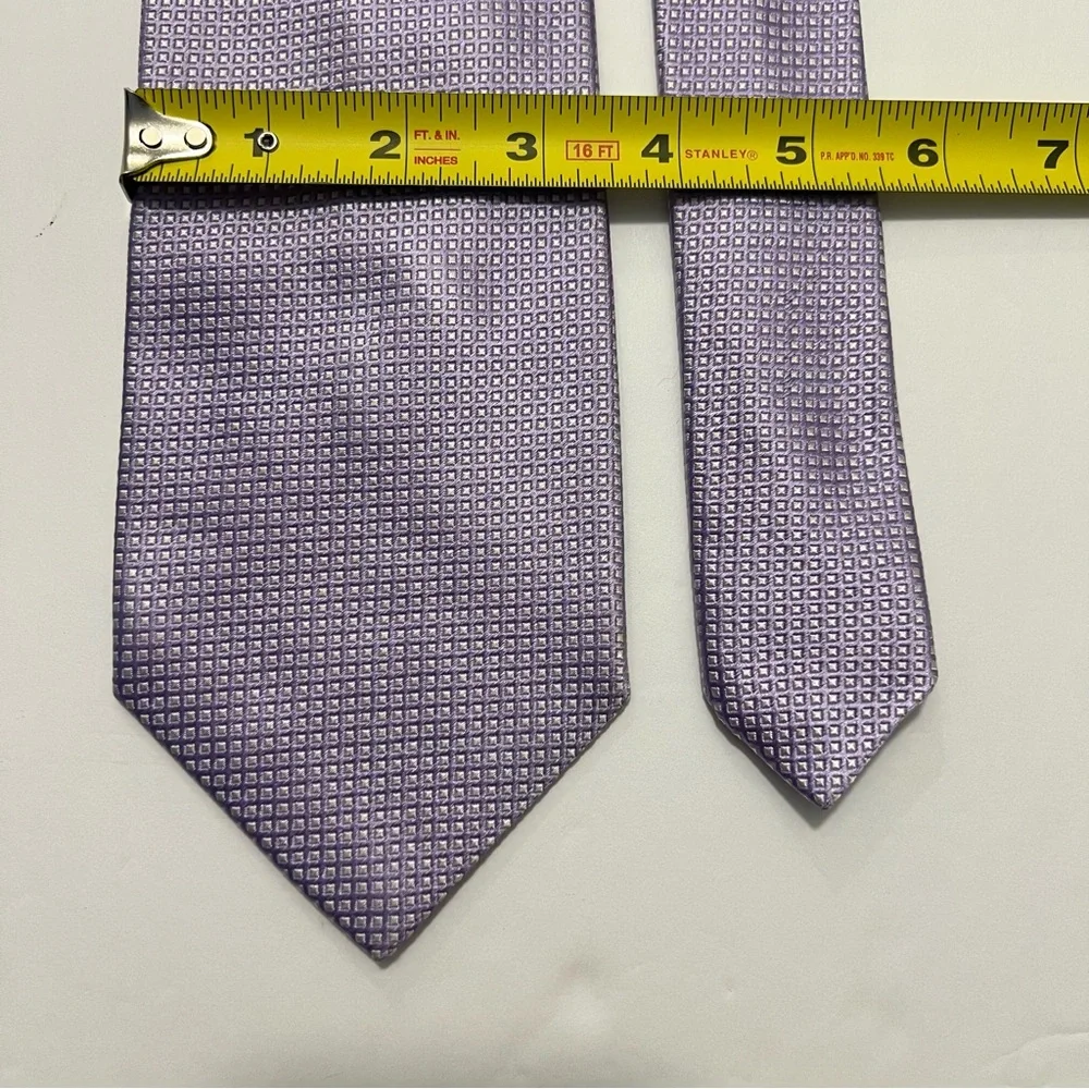 Ferre, 100% Silk, Made in Italy,‎ Elegant Purple Tie